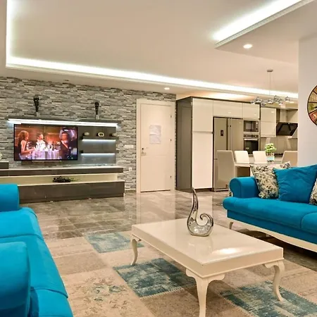 Yagiz-villa With Children's Pool&jacuzzi For 6 People In Gocek Villa
