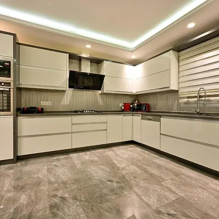 Villa Yagiz-villa With Children's Pool&jacuzzi For 6 People In Gocek Fethiye