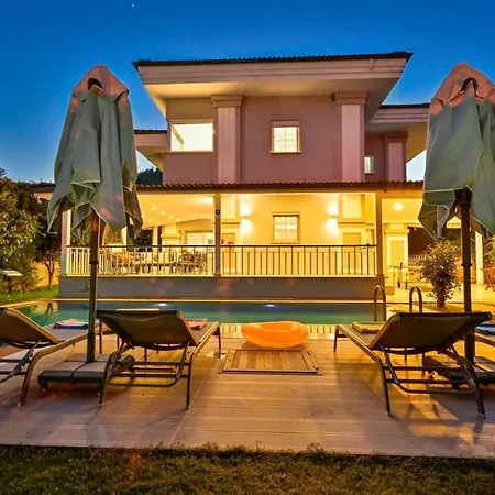 Yagiz-villa With Children's Pool&jacuzzi For 6 People In Gocek Villa Fethiye