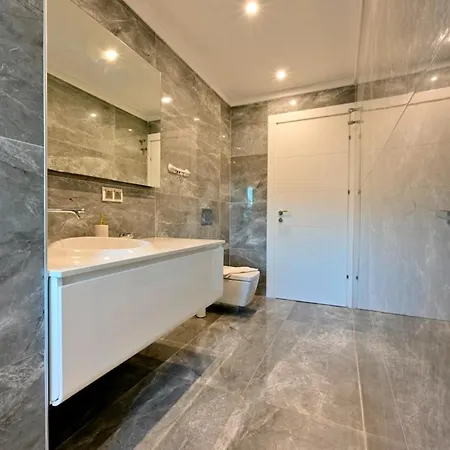 Yagiz-villa With Children's Pool&jacuzzi For 6 People In Gocek Villa Fethiye