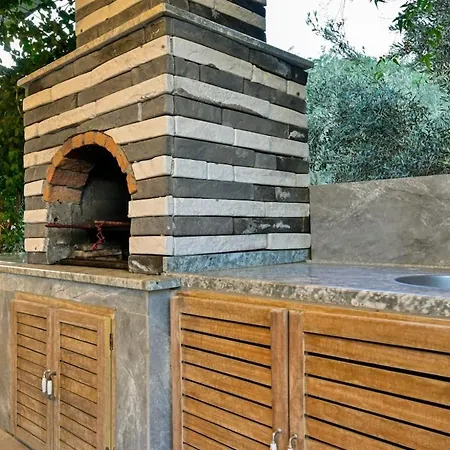 Villa Yagiz-villa With Children's Pool&jacuzzi For 6 People In Gocek *