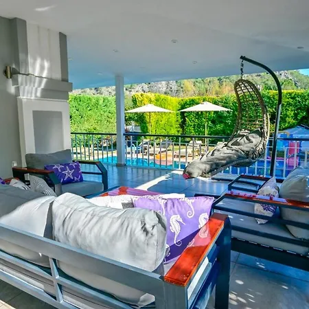 Yagiz-villa With Children's Pool&jacuzzi For 6 People In Gocek * فتحية